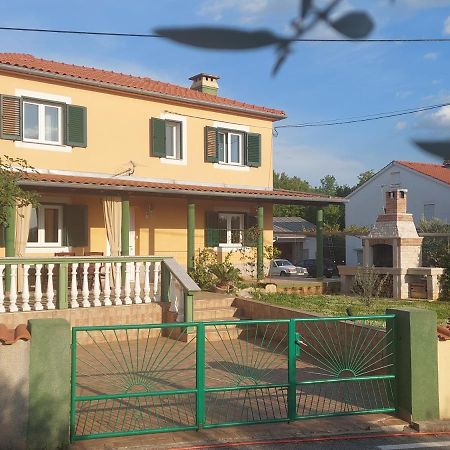 מאלינסקה Vila Paula מראה חיצוני תמונה